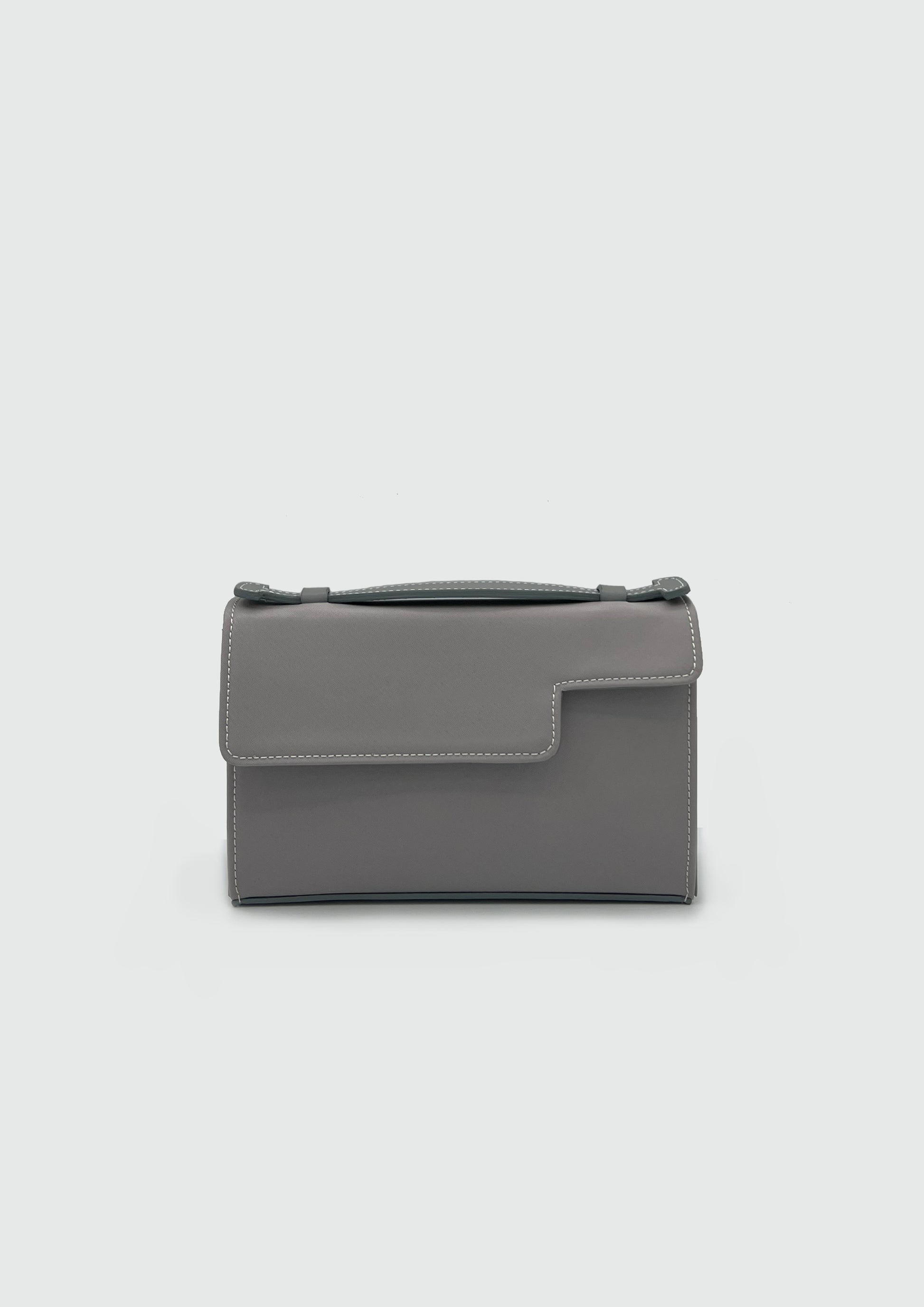 Valletta in Silver Satin - darahamarneh