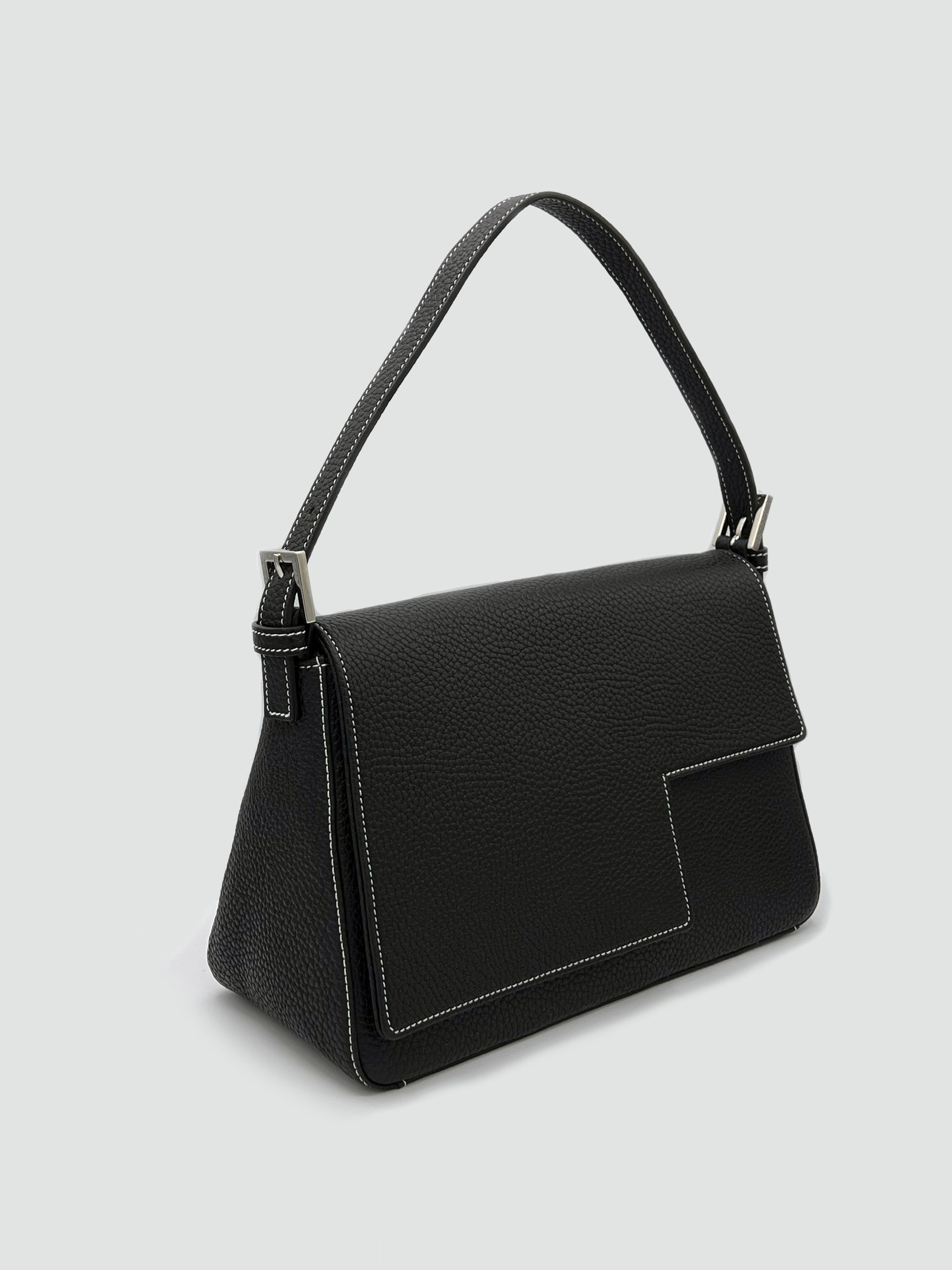 925 in Black - darahamarneh