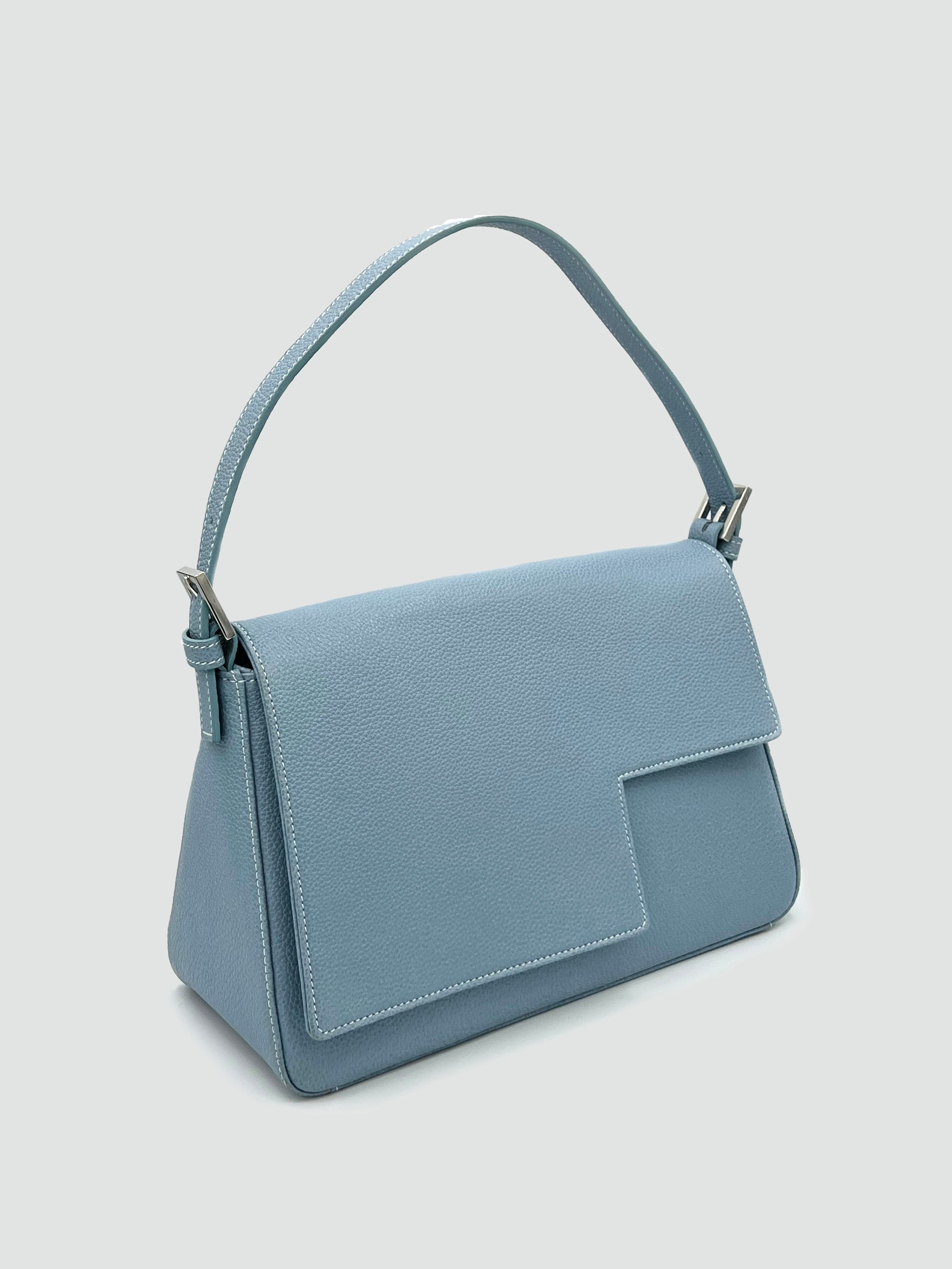 925 in Waterfall - darahamarneh