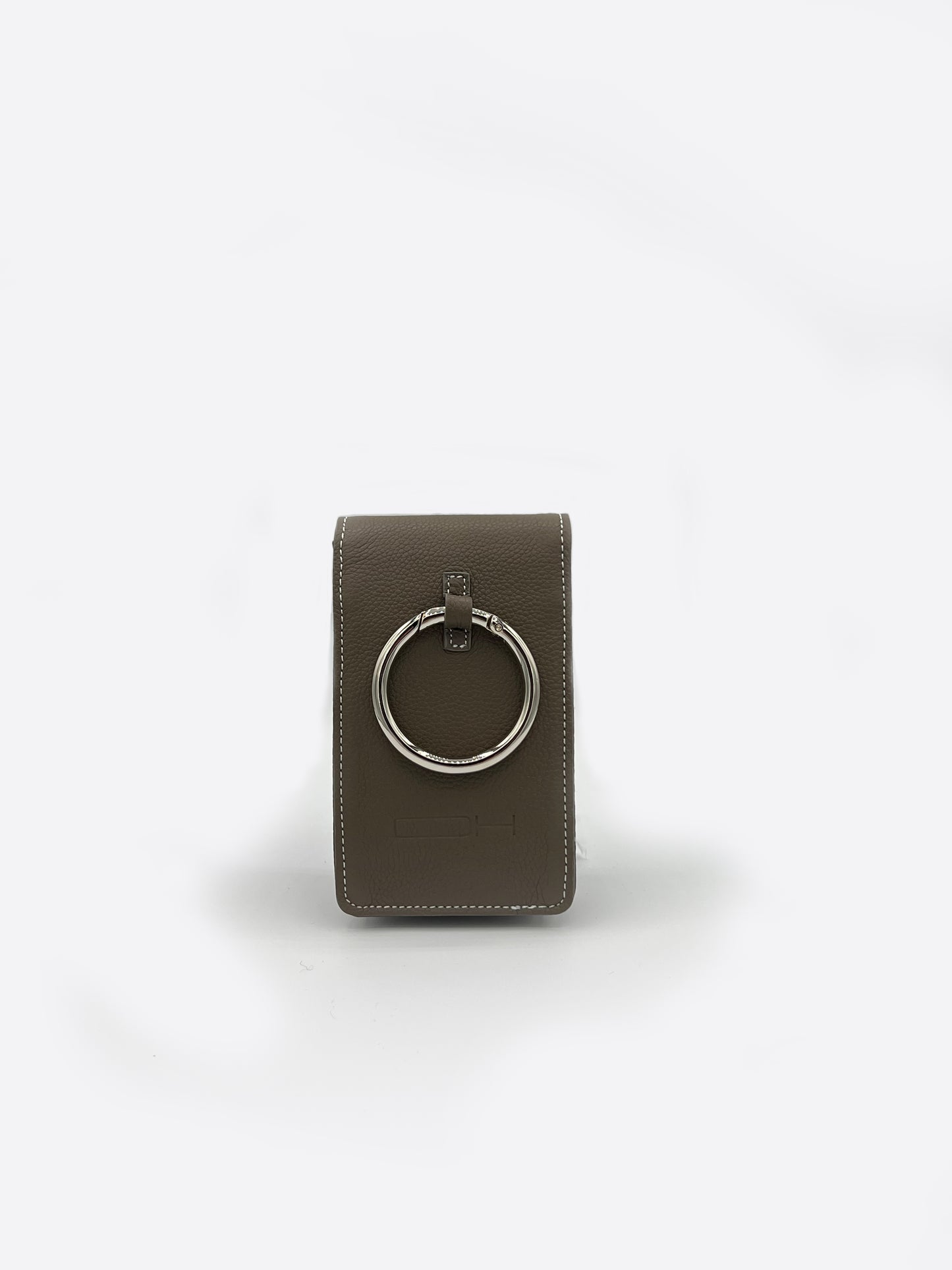 The Essentials in Taupe - darahamarneh