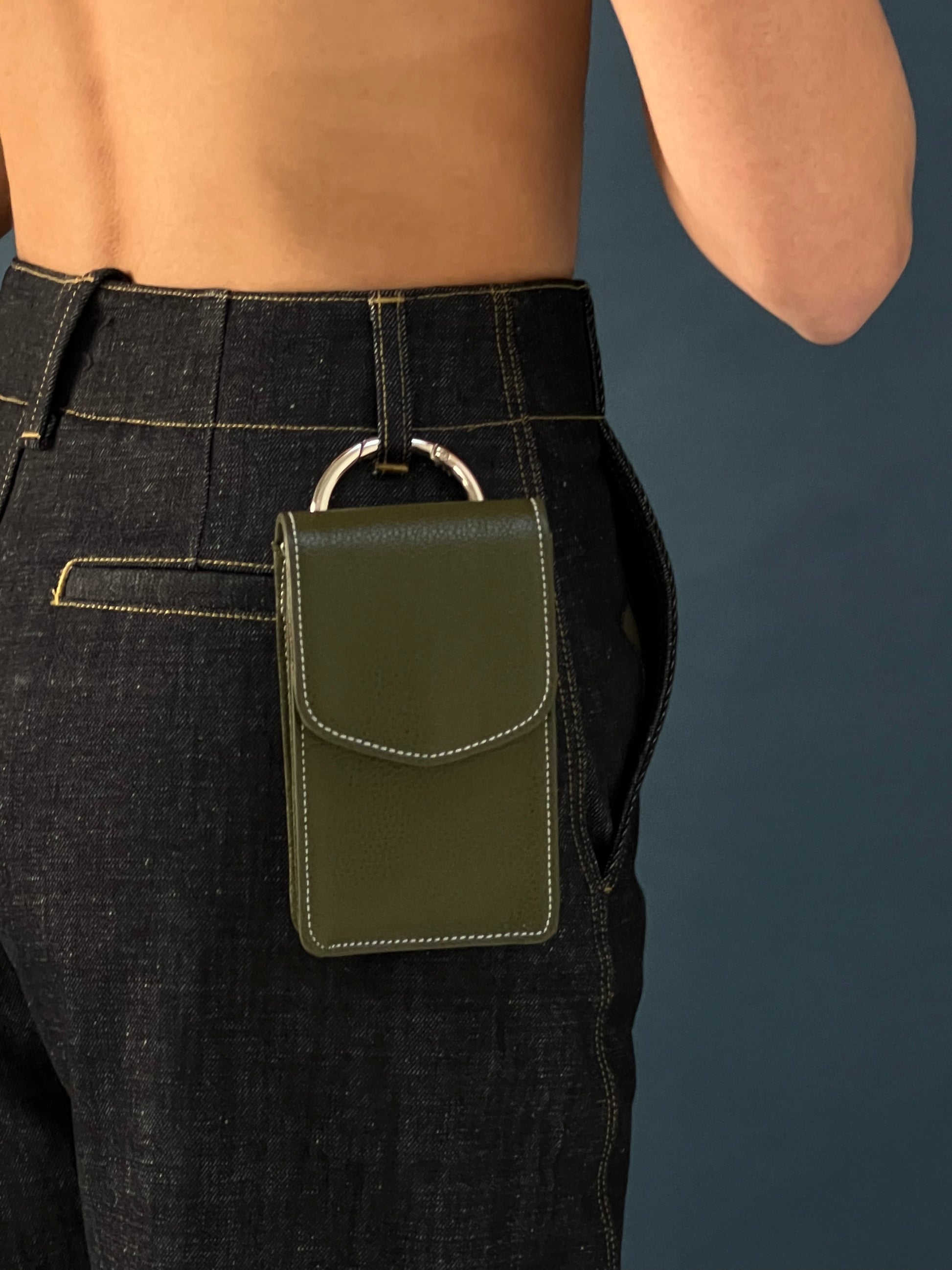 The Essentials in Bosco - darahamarneh