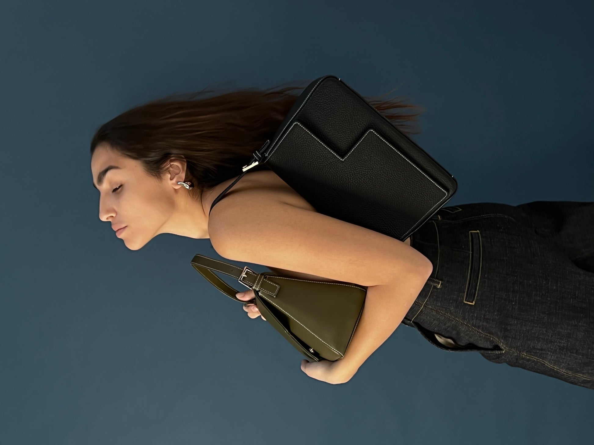 925 in Black - darahamarneh