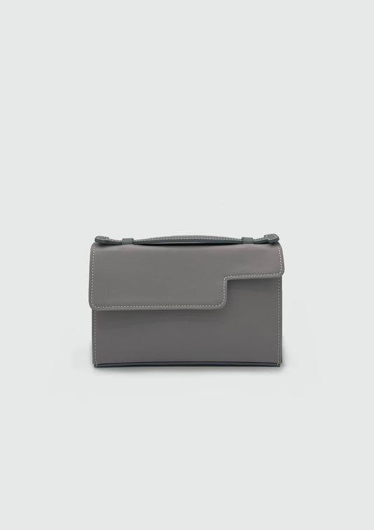 Valletta in Silver Satin - darahamarneh